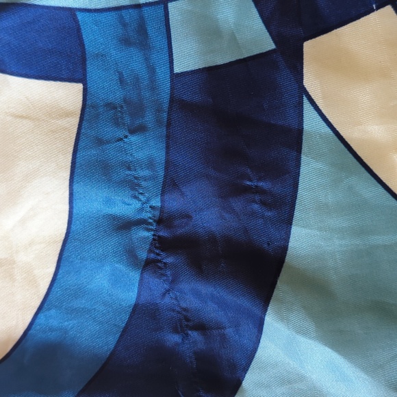 Vintage Dior Scarf - Picture 3 of 7